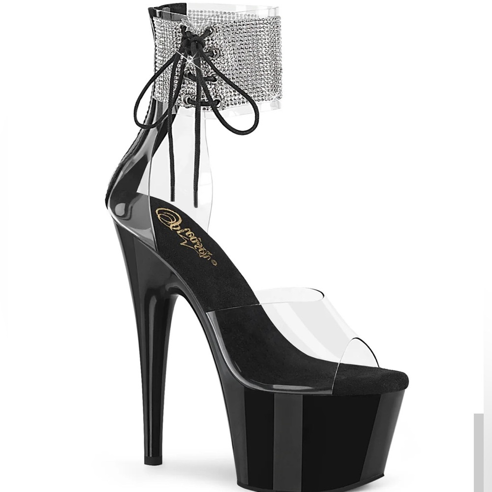 Glitter Heels 💎👡